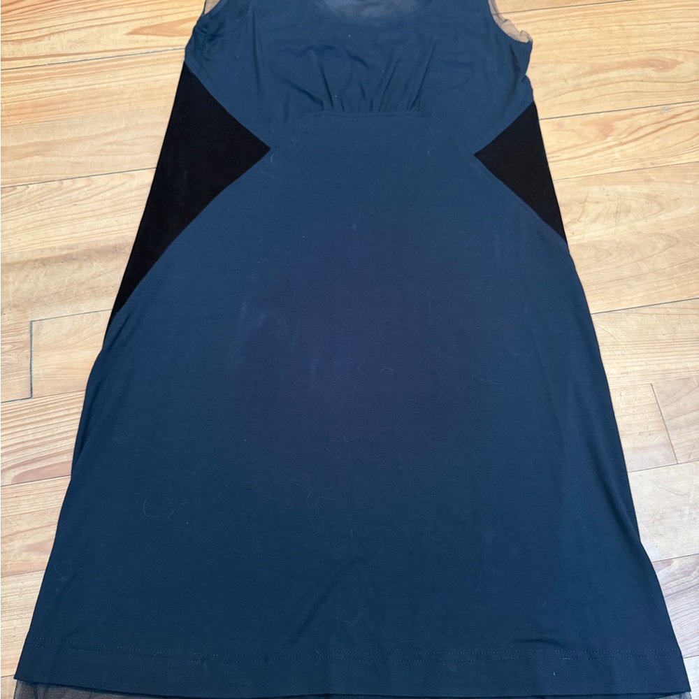 Simply Vera Vera Wang Black Midi Dress
